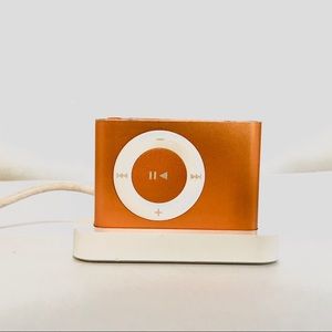🍊Orange Apple IPod Shuffle! 🍊